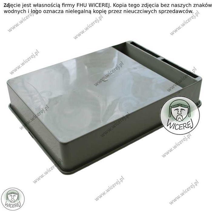 Podkarmiaczka skrzynkowa 1,5L Poidło Duża dla pszczół na syrop ciasto