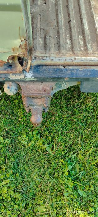 Mercedes -Benz 207 D вантажопасажир