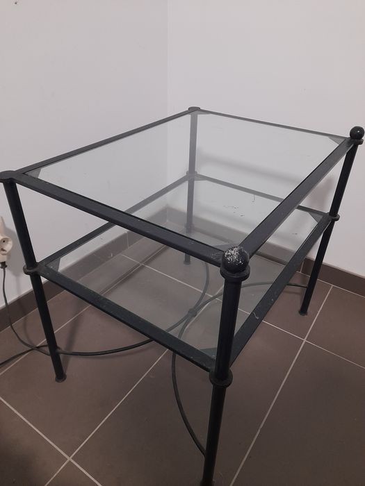 Mesa de apoio/ Mesa cabeceira em ferro forjado