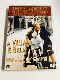 Filme DVD A Vida É Bela de Roberto Benigni