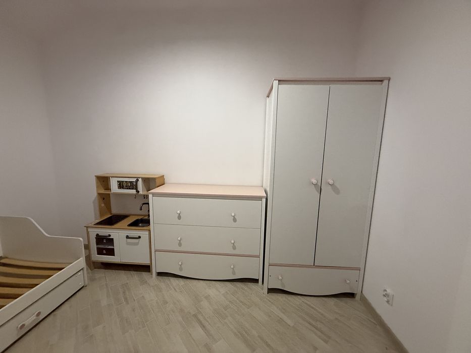 Sprzedam komplet mebli