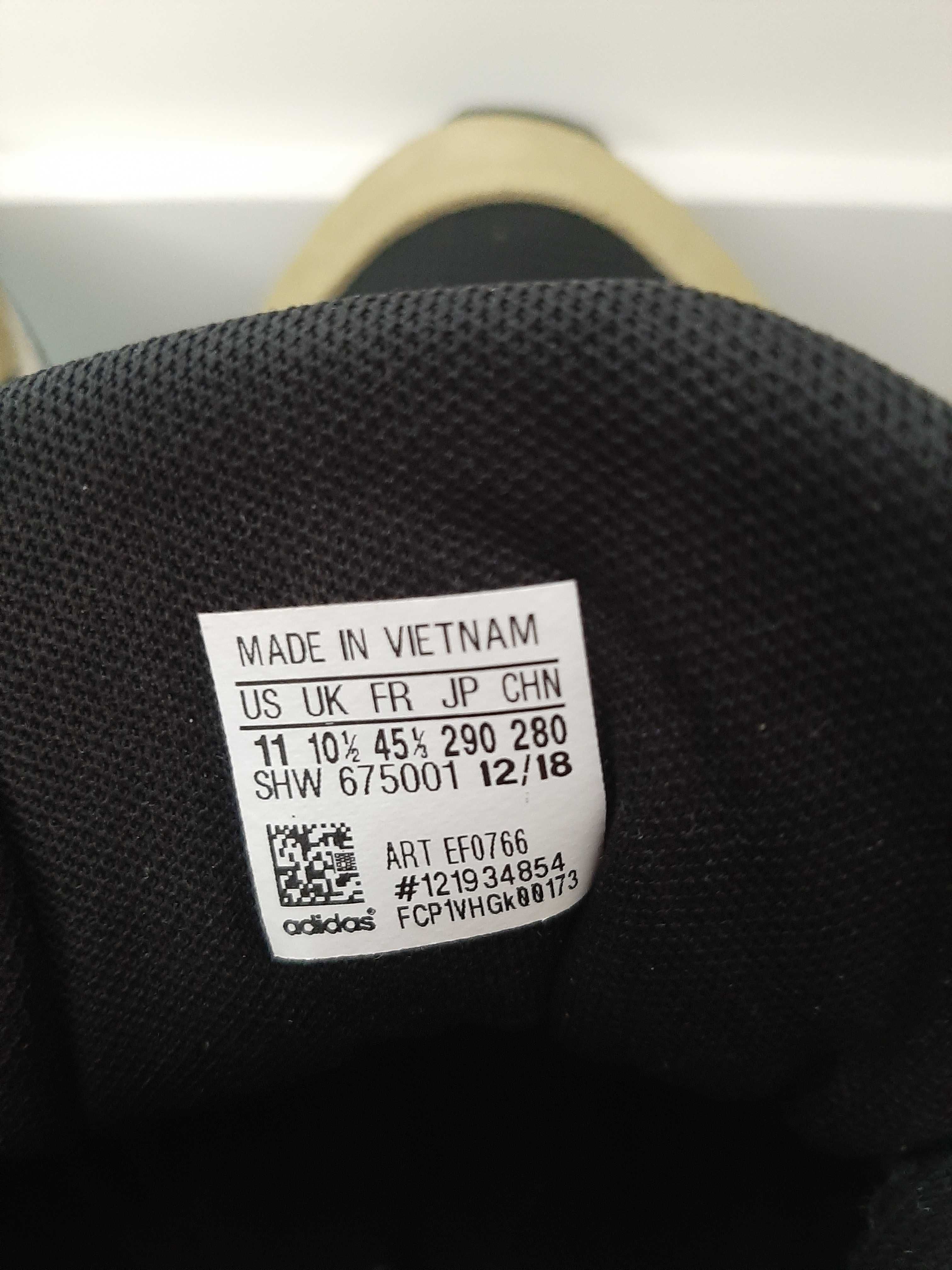Buty męskie sportowe Adidas  45 1/3