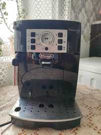 Кавовий апарат Delonghi