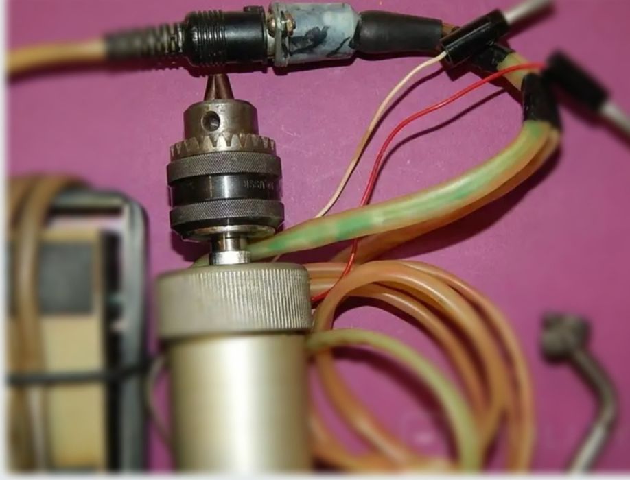 Мини электродрель ножного управления