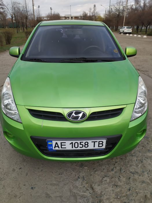 Продам машину Hyundai I20