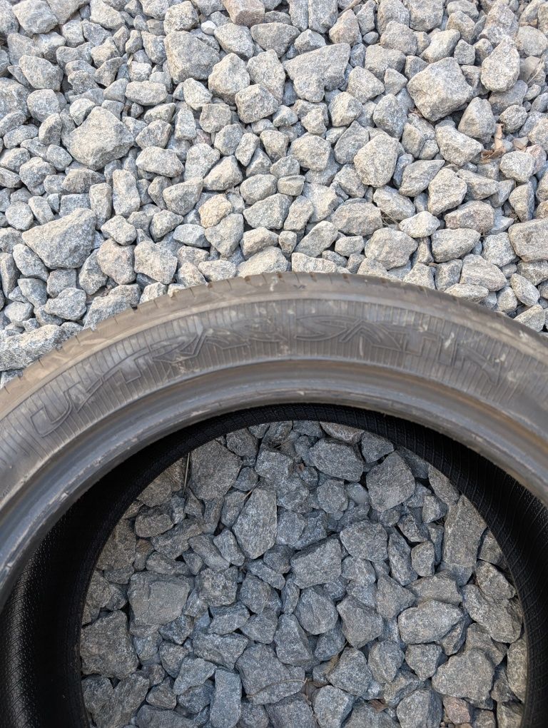 Літня шина розпаровка Vredestein 235/45 R17 235*45 17 Ultrac Satin