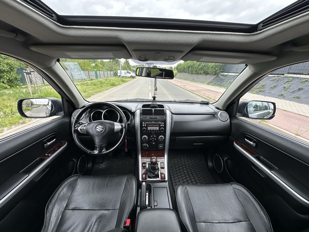 Suzuki Grand Vitara 1.9 DDIS 4x4, Skóra, Xenon, Szyberdach