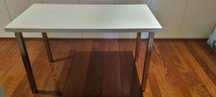 Secretária IKEA (60 x 120 x 75)