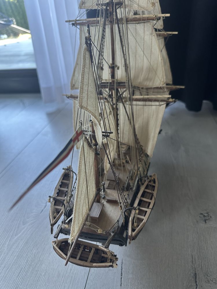 Statek drewniany HMS Beagle OcCre 12005