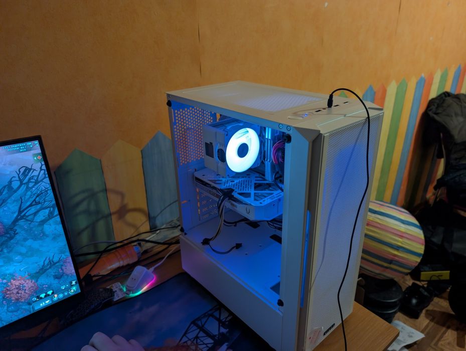 Пк, ryzen 5600 ,новий