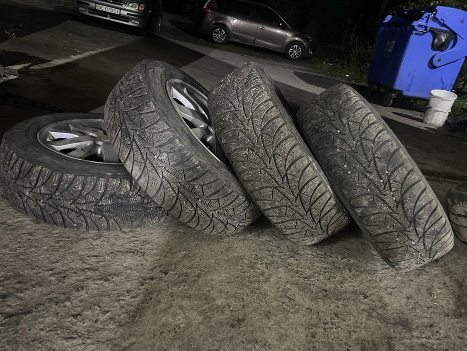 Шина зимова 206/60 R16
