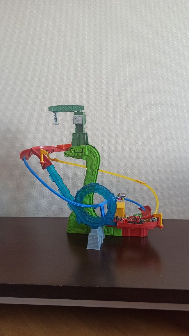 Железная дорога, паровозик Tomas Томас minis Fisher Price