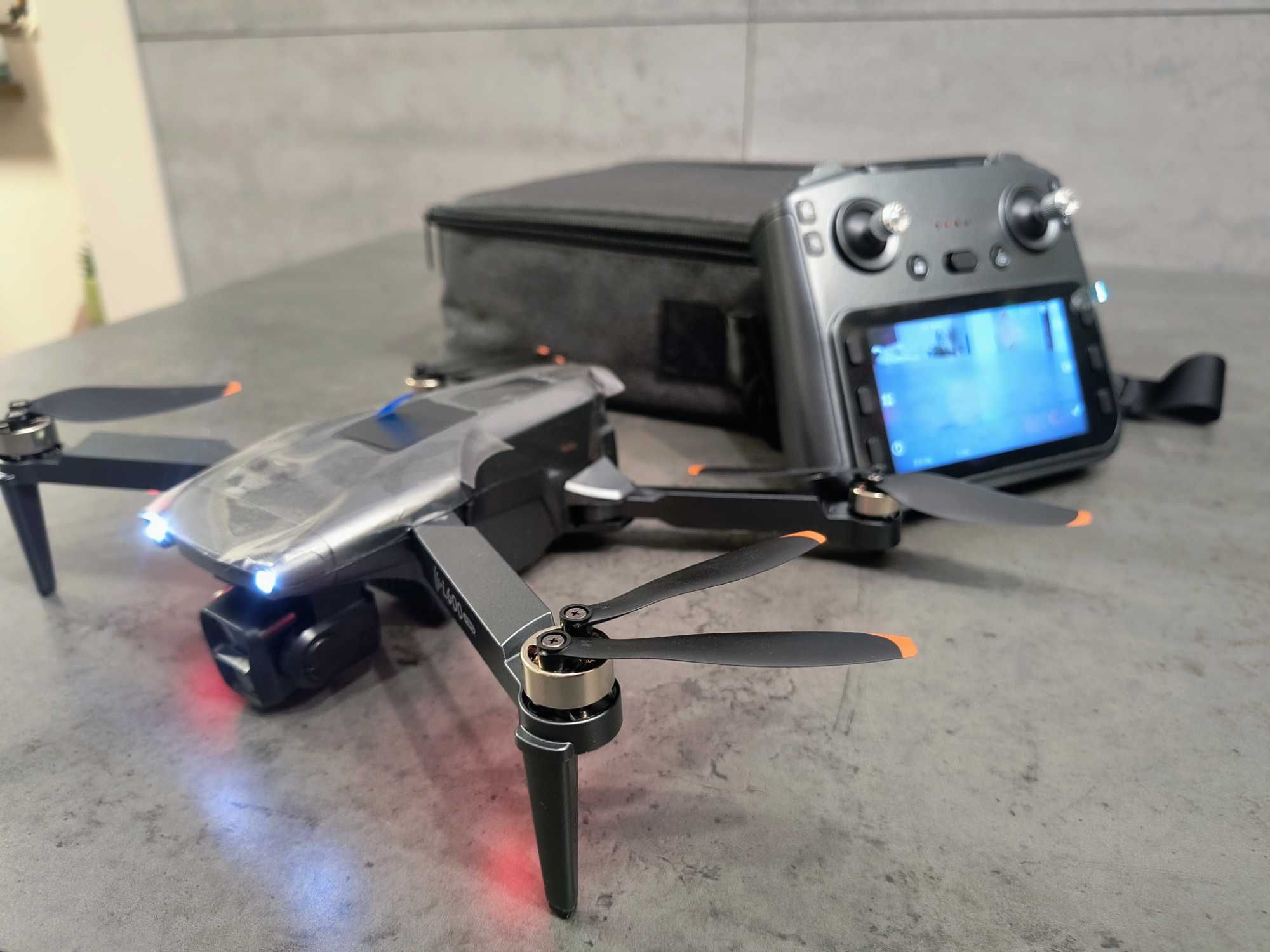 DRON profesjonalny, duży, z GPS, kamera 4k - RADIO Z MONITOREM LCD