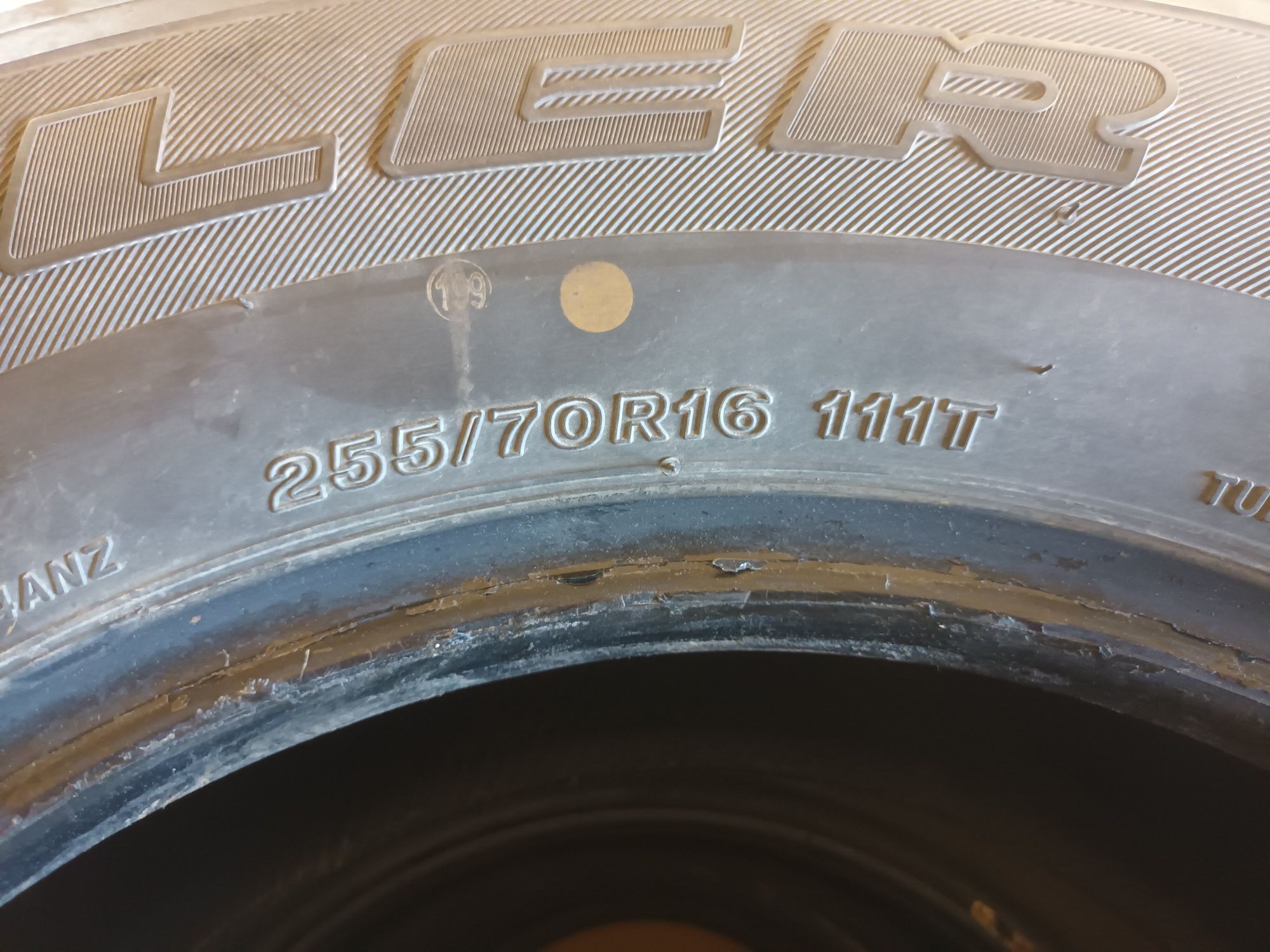 Opony Bridgestone Dueler h/t 684II 255/70/16 111T