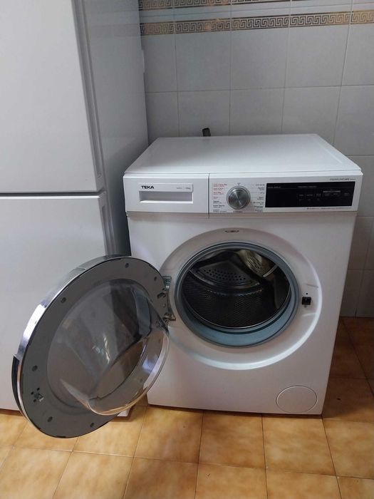 Máquina de lavar e secar roupa TEKA - WDT 71041 WH M