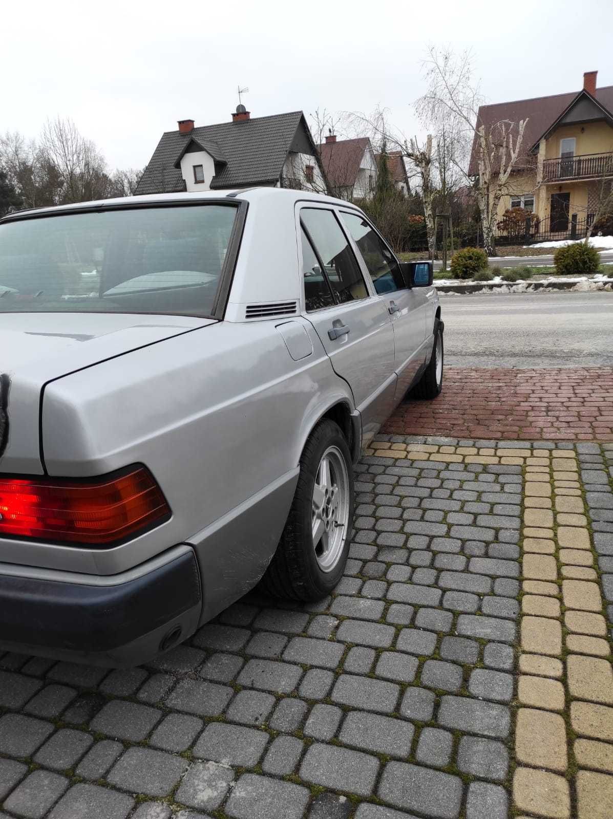 Mercedes-Benz W201 190, Mercedes 2.0 1989r.