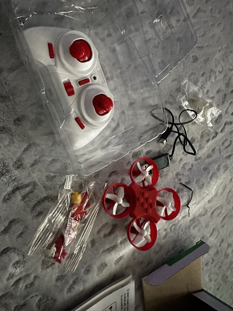 Dron nowy  jjric