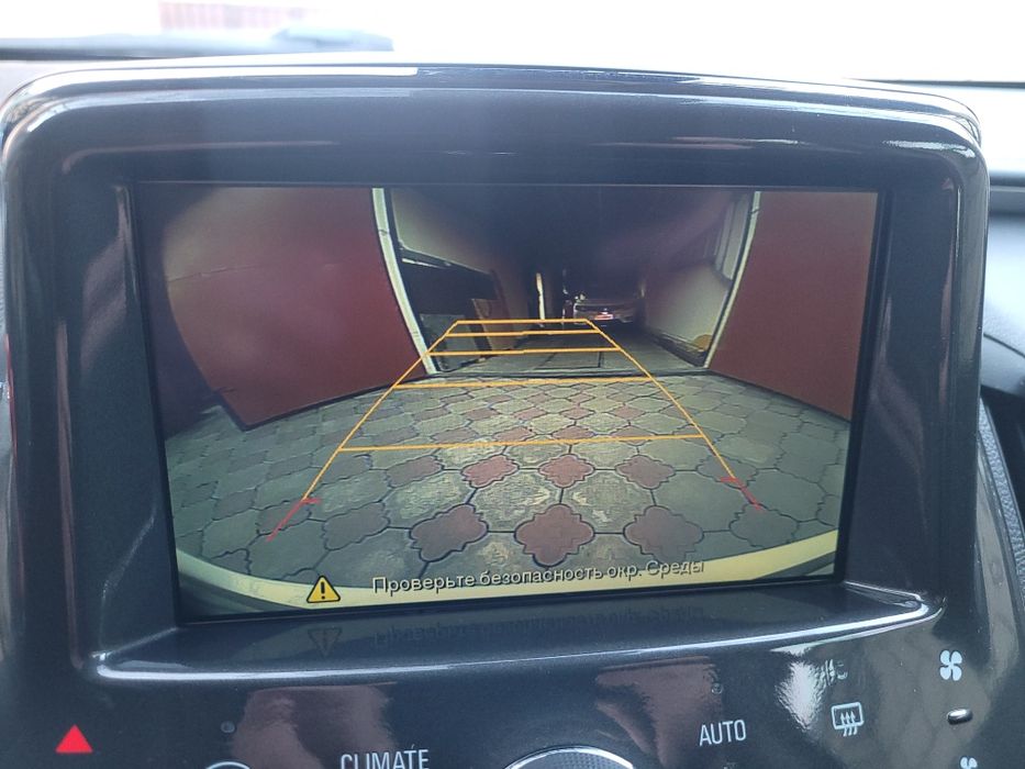 Підзаряжаємий гібрид ШЕВРОЛЕ VOLT