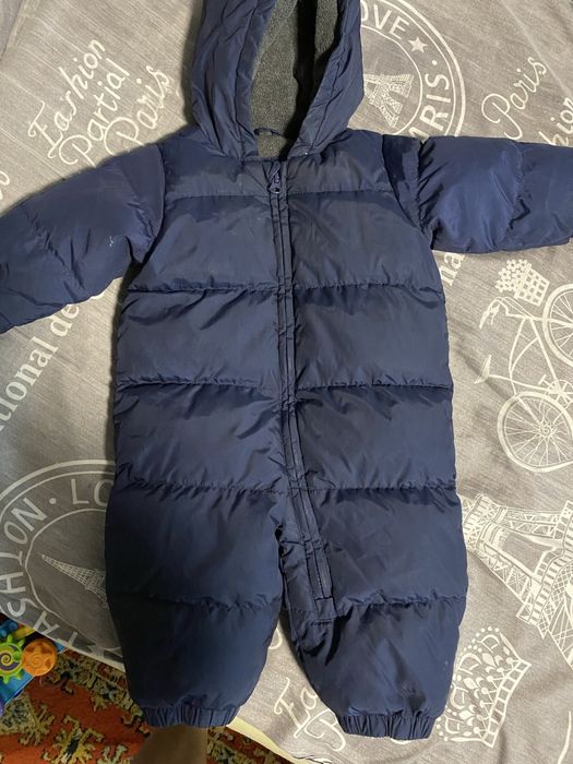 Продам комбинезон Gap