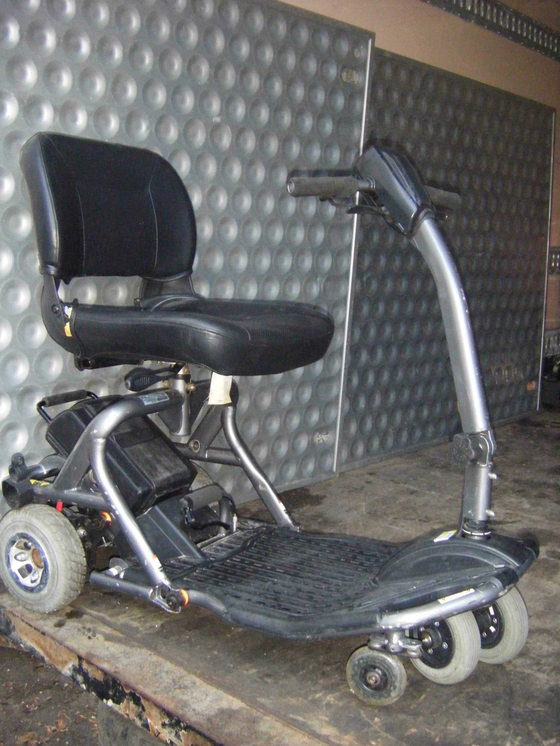 Wózek Inwalidzki Elektryczny Oryginalny  Skladany 2.Częściowy