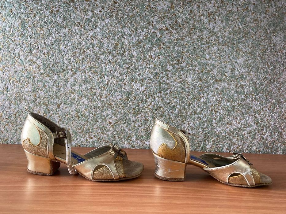 Дитячі туфлі для бальних танців, 33-34 розмір