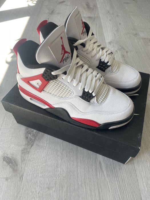 Nike Air Jordan 4 Red Cement