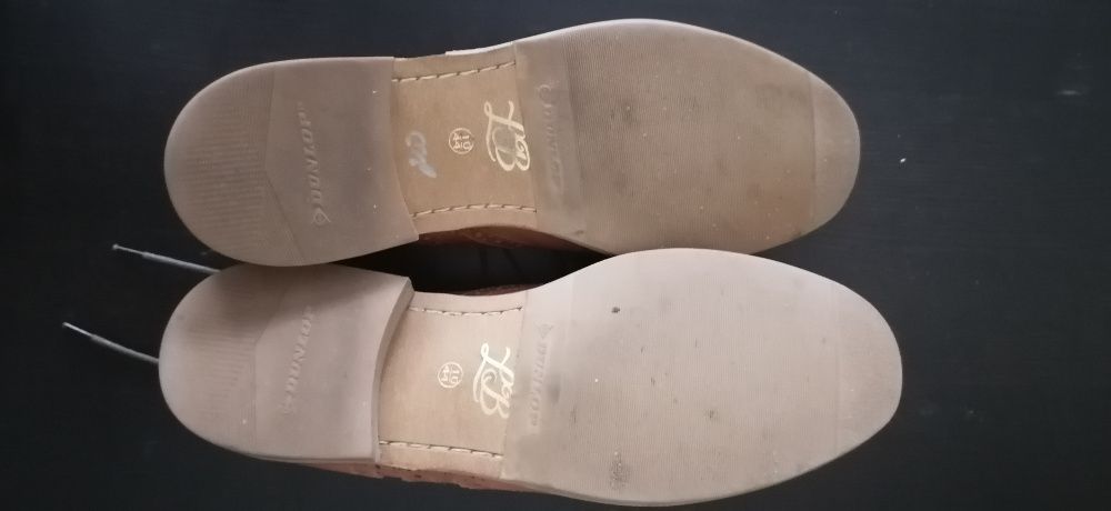 Angielskie pantofle skórzane rozm. 10 EUR44 buty podzelowane idealne