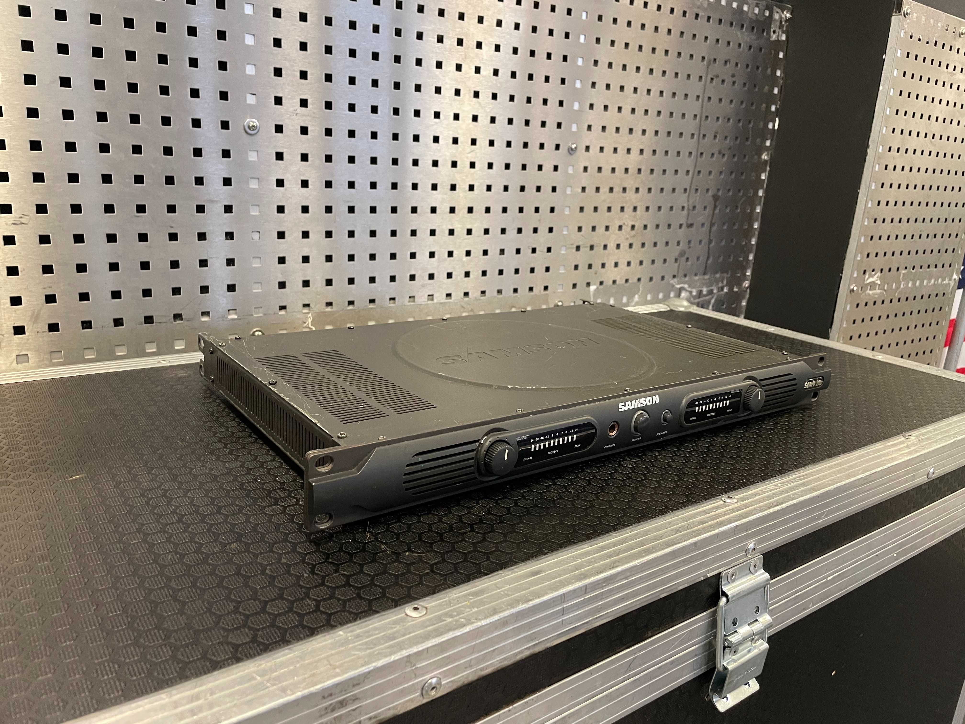 Wzmacniacz, końcówka mocy studyjna Samson Servo 201a - 2x100W RMS w 4R