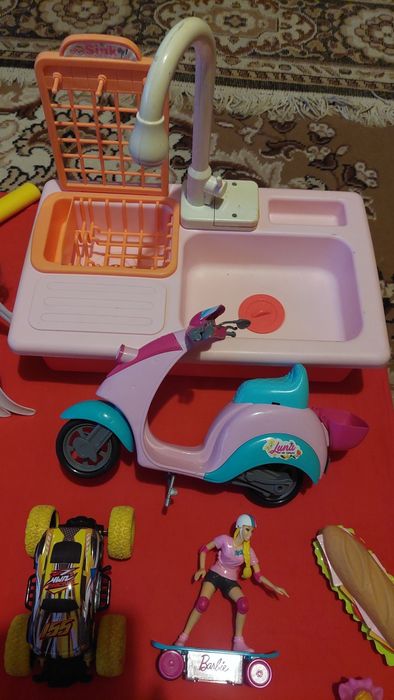 Продам детские игрушки.