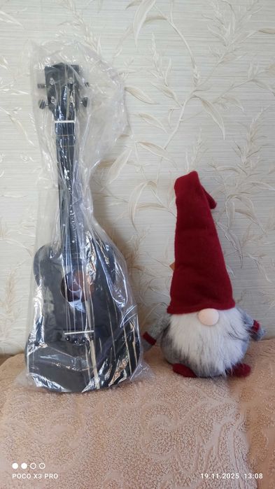 Укулеле-концерт.Канадских горіх.Дивовижне звучання. НОВА.