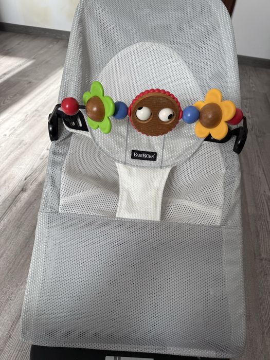 Babybjorn leżaczek bujaczek