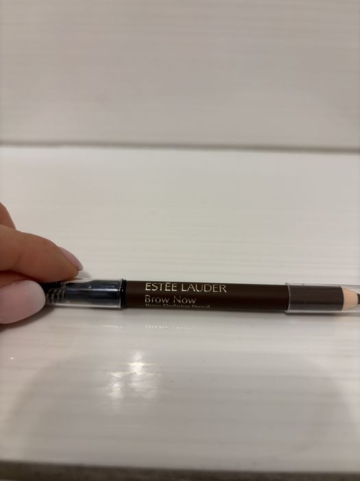 Kredka do brwi Estee Lauder