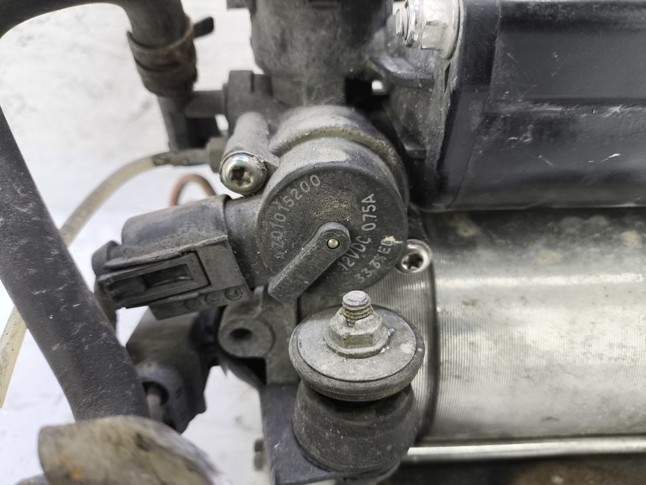 компресор пневмопідвіски Mercedes E-class w211 Мерседес Е-клас w211