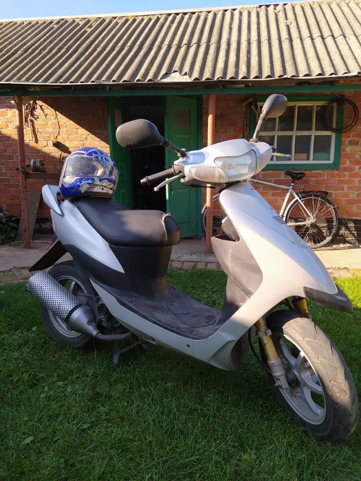 Продам скутер SUZUKI ZZ inch up sport