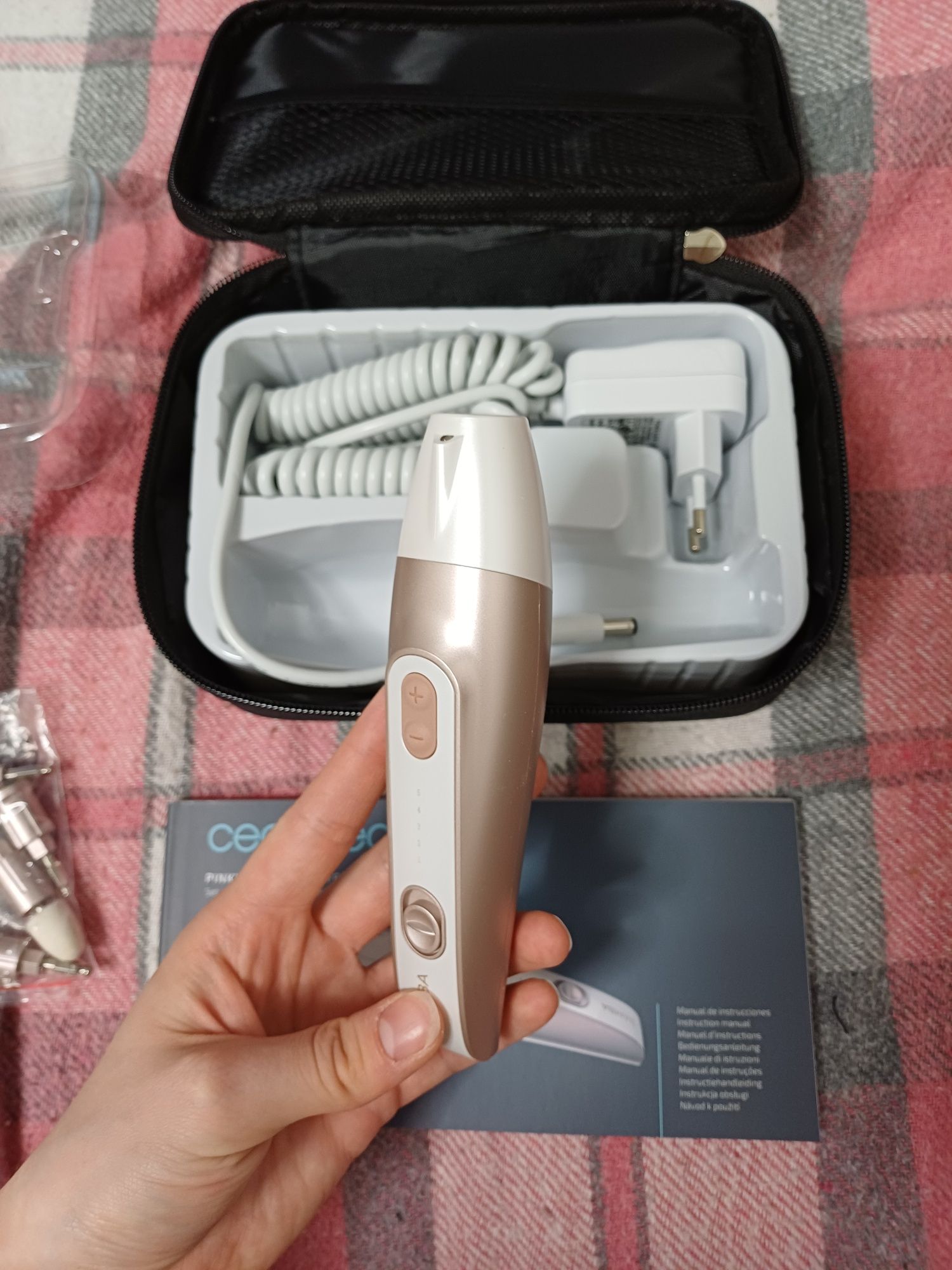 Набір для манікюра та педікюра CECOTEC Bamba PinkyCare 700 Perfect