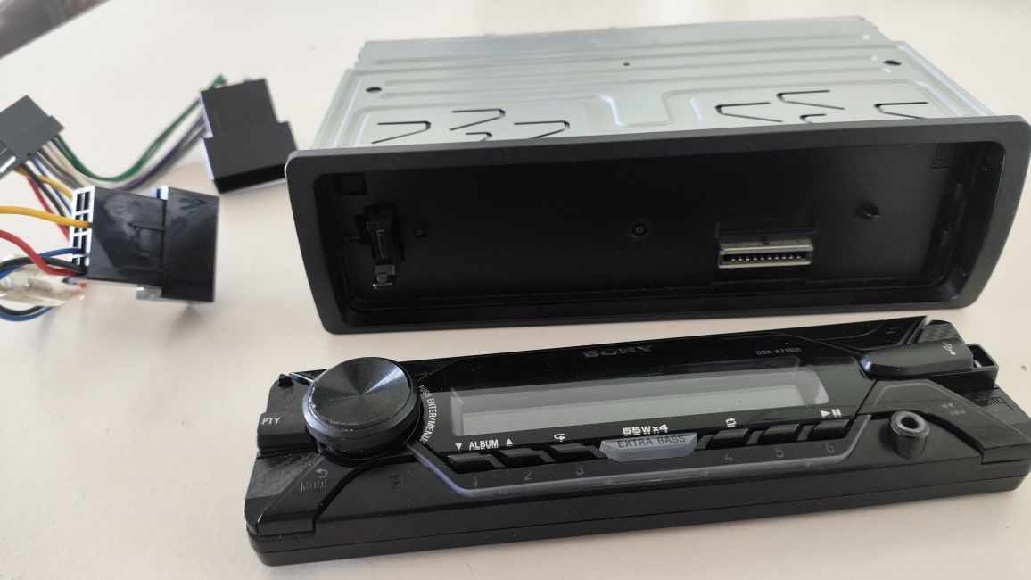 Radio de carro Sony