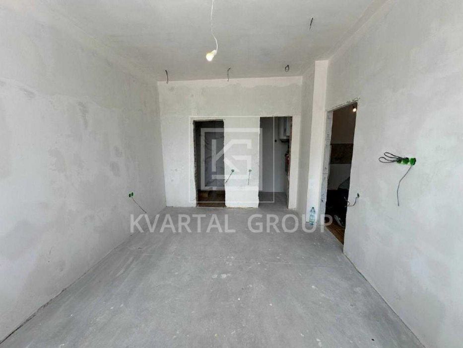 БЕЗ КОМІСІЇ! 2 кімнатна ВЕЛИКА квартира. ЦЕНТРАЛЬНИЙ парк. Сертифікат