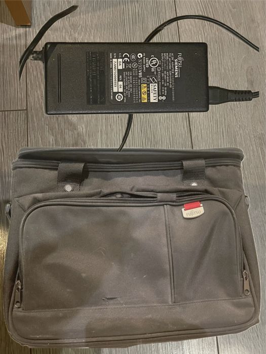 Fujitsu Siemens Esprimo x9515