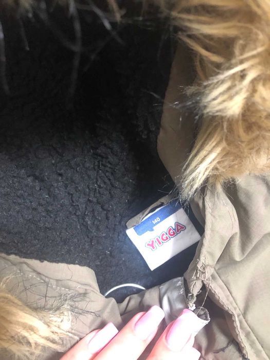 Подовжена куртка-парка на хлопчика 8-9 років