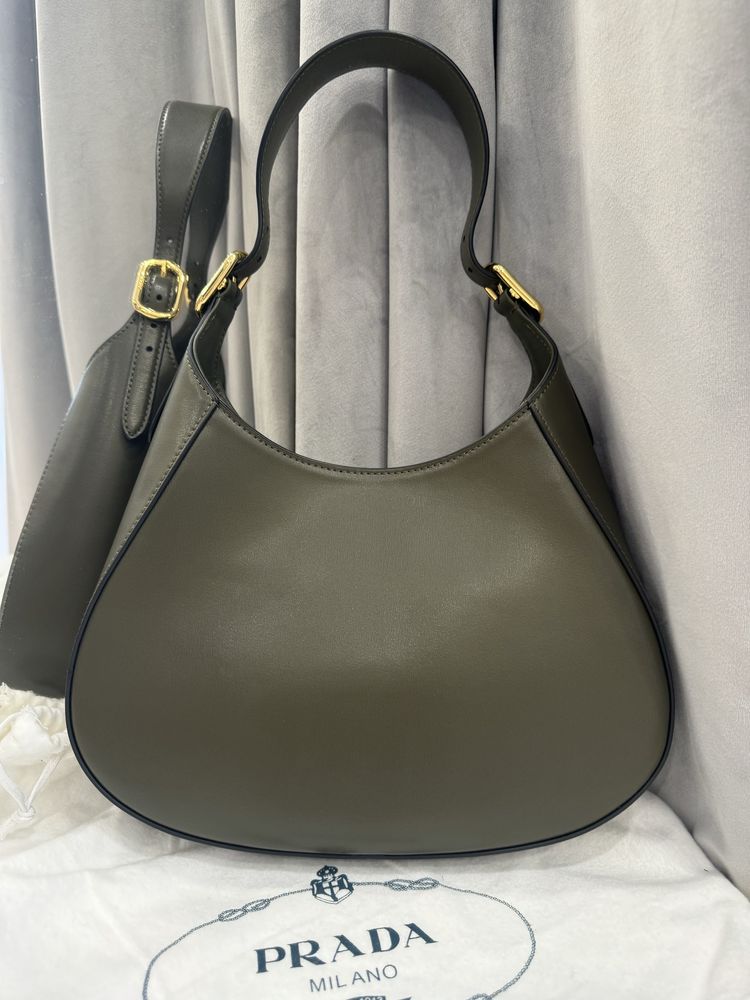 Сумка Prada Cleo (колір хакі)