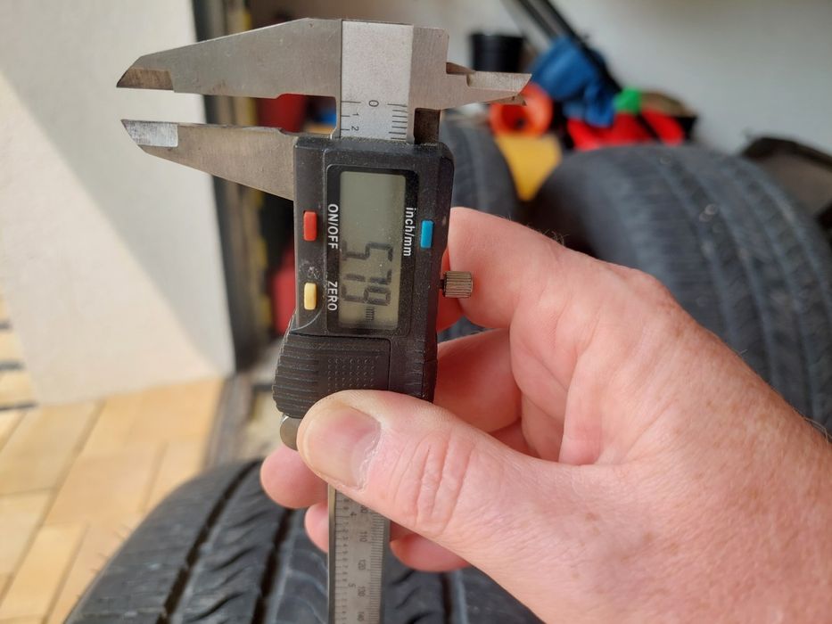 Opony całoroczne 265x60x18 cena za komplet