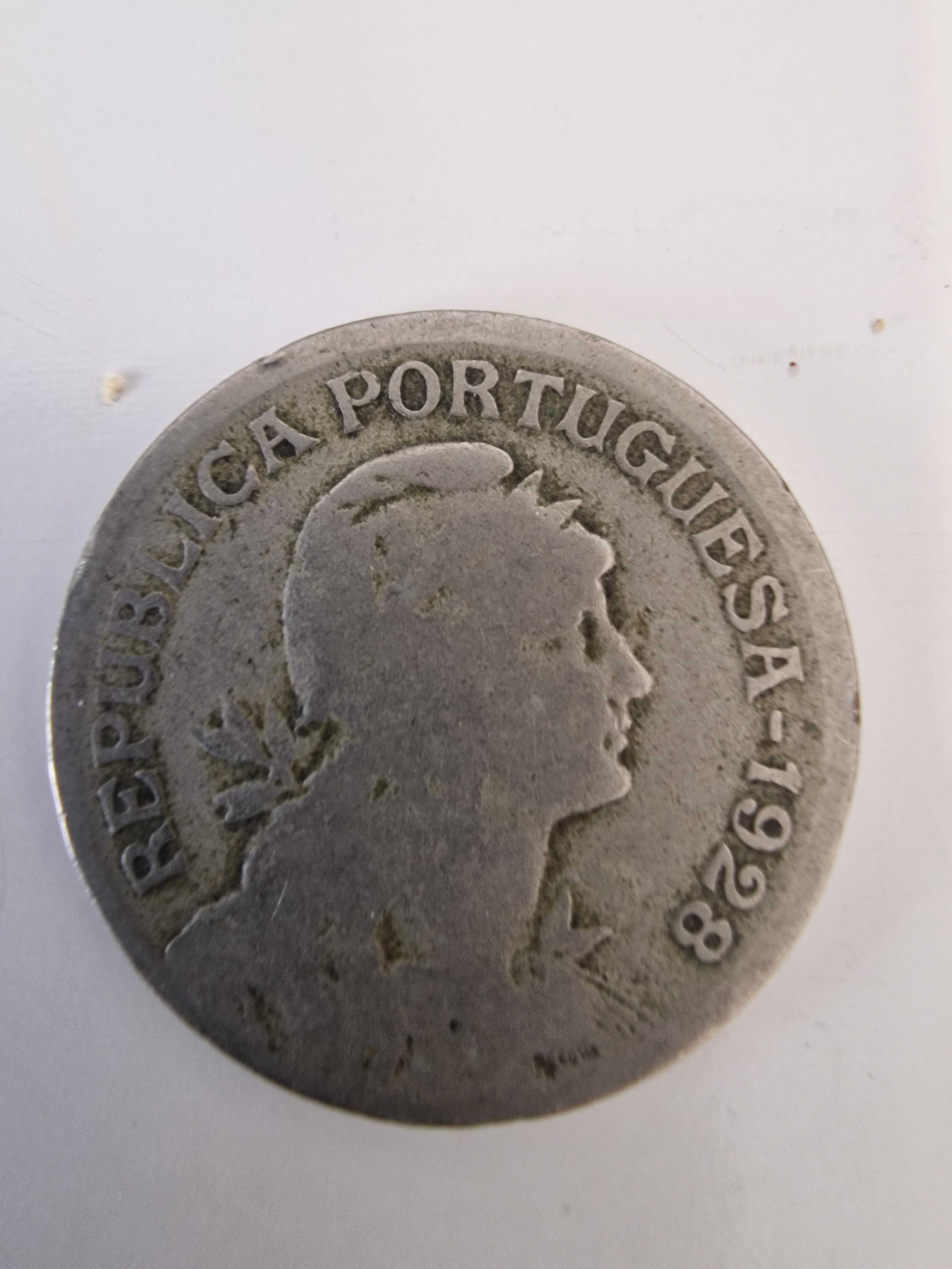 Centenas de Moedas da República Portuguesa
