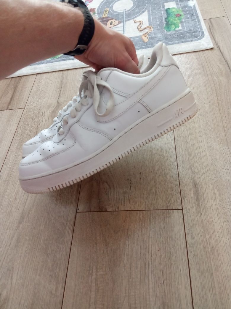 Buty uniwersalne Nike Air Force 1, rozmiar 43