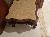 Vende se mesa de apoio de sala