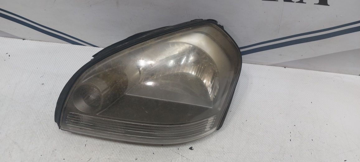 Фара ліва Hyundai Tucson I 04-09