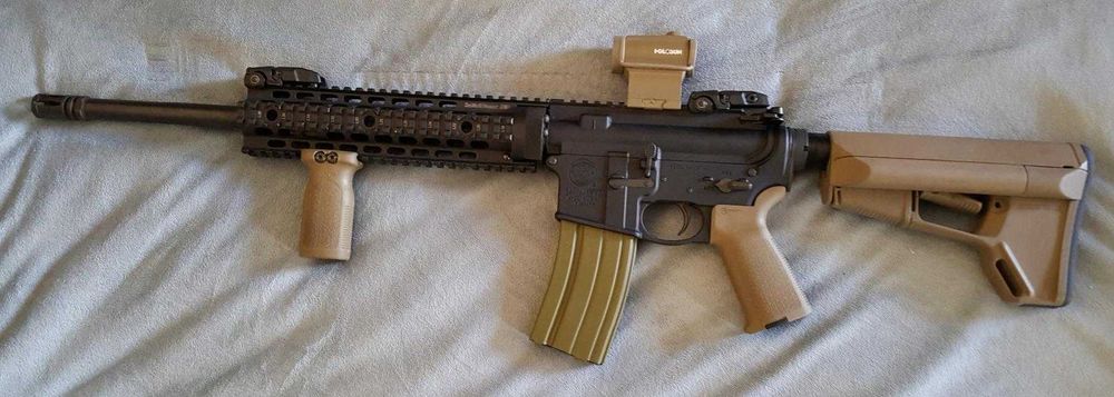 Прицел HOLOSUN HS403B FDE- Койот  Новый из США Коллиматор