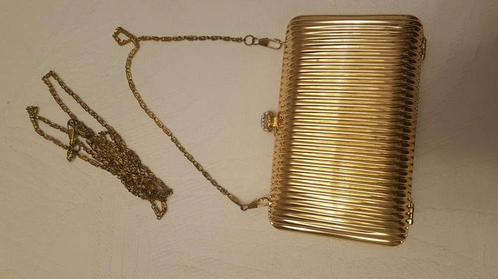 Mala pochete de cerimónia