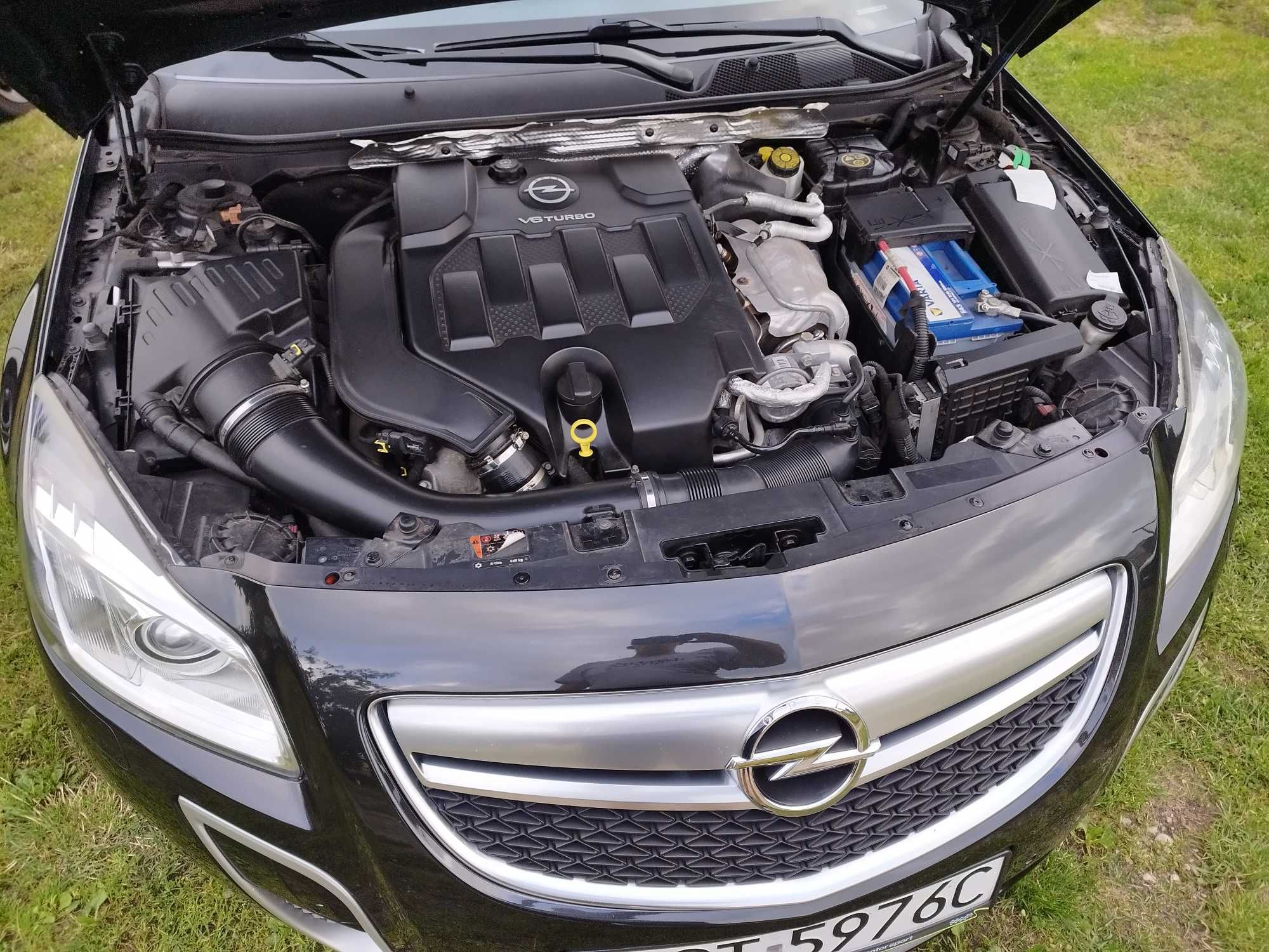 Opel Insignia OPC Unlimited 2.8 V6 Turbo Sports Tourer 4x4 automat