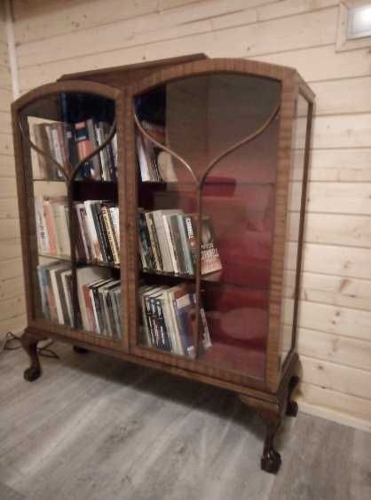 Biblioteczka/witryna z lat 40tych