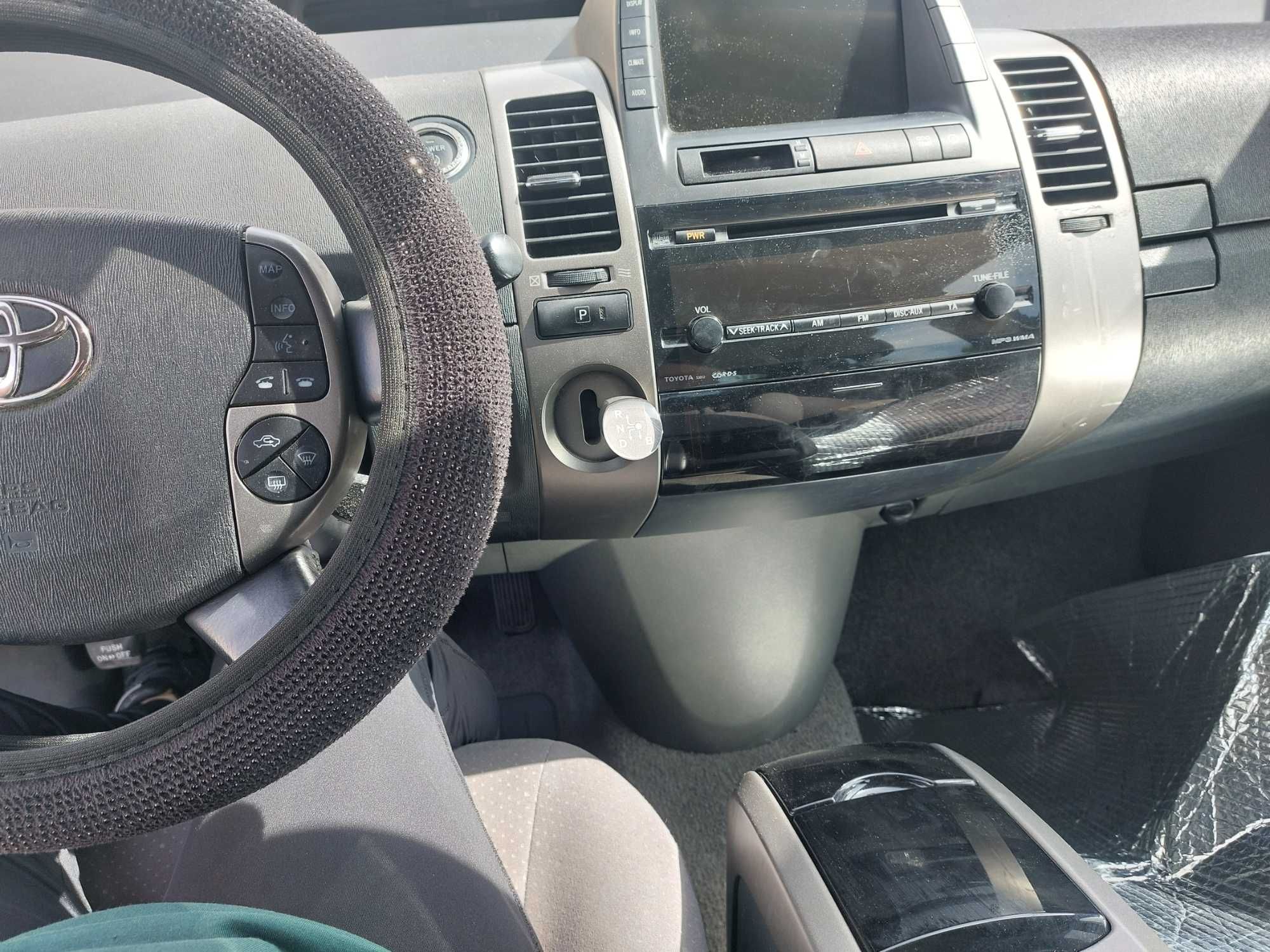 Toyota Prius  com revisão geral feita